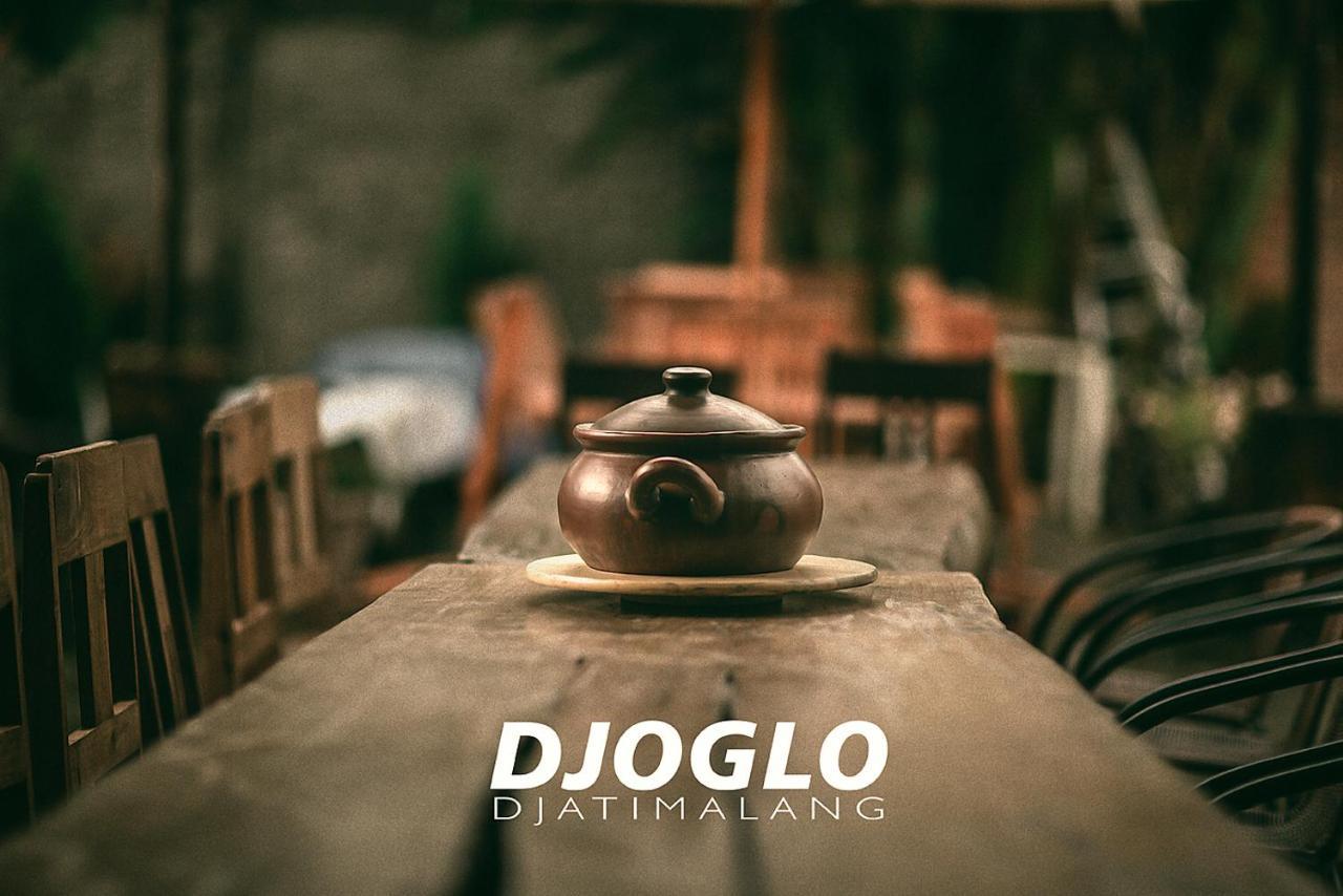 Djoglo Djatimalang Guesthouse Blitar Екстер'єр фото